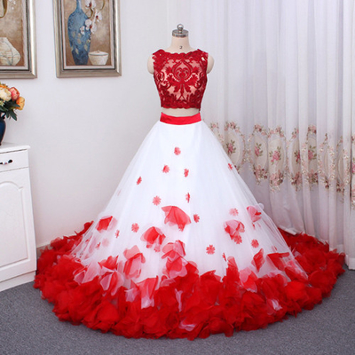 Vintage Two Pieces Ball Gown Prom Dresses Applique Flowers Evening Dress